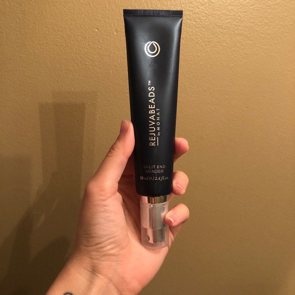 Monat rejuvabeads split end mender. 98% full!